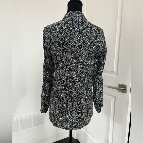 Olsen leopard print button up blouse size xs - Picture 6 of 8